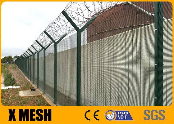 組み立てられた耐食性の反上昇の刑務所の塀の熱い電流を通された高い安全性の網
