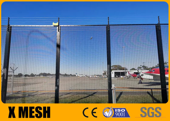 2.0mの高さのポストのサイズ80mmの空港のために塗られる反上昇の網の塀の黒色の粉
